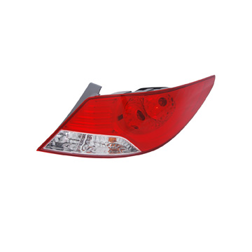Aftermarket TAILLIGHTS for HYUNDAI - ACCENT, ACCENT,12-14,RT Taillamp assy