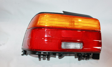 Aftermarket TAILLIGHTS for TOYOTA - COROLLA, COROLLA,93-95,LT Taillamp assy